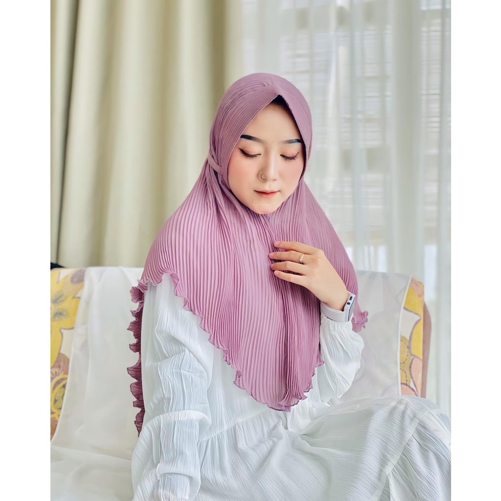 𝗖𝗮𝗿𝗲.𝗶𝗻 Bergo Instant Pet Plisket or Khimar Pet Plisket Instant Tali DIAMONDCREPE PREMIUM