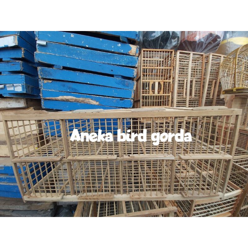 Kandang burung dara 8 pintu