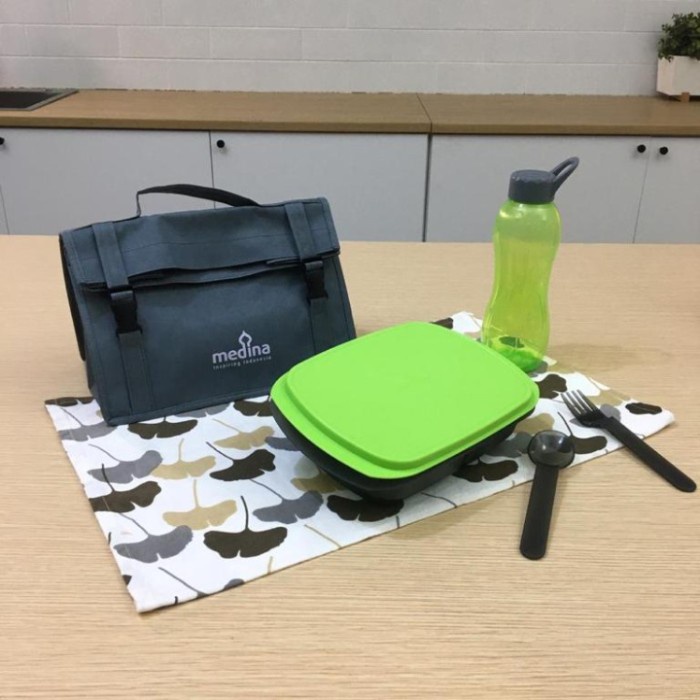 set-box-lunch- kotak tempat makan - botol minum - duo simple set blue - tupperware -lunch-box-set.