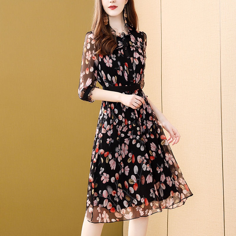 Jual COD DERSS/dress bunga/dress bunga korea/dress korea/midi dress