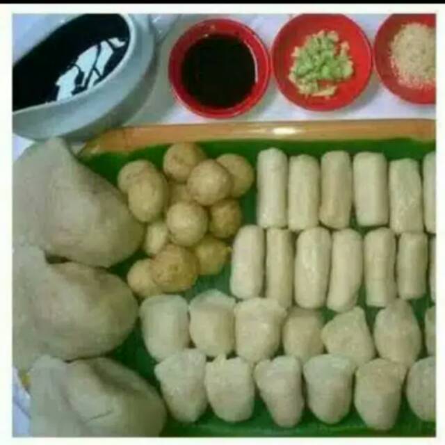 

Pempek Palembang Isi 100 butir ( Harga Agen)