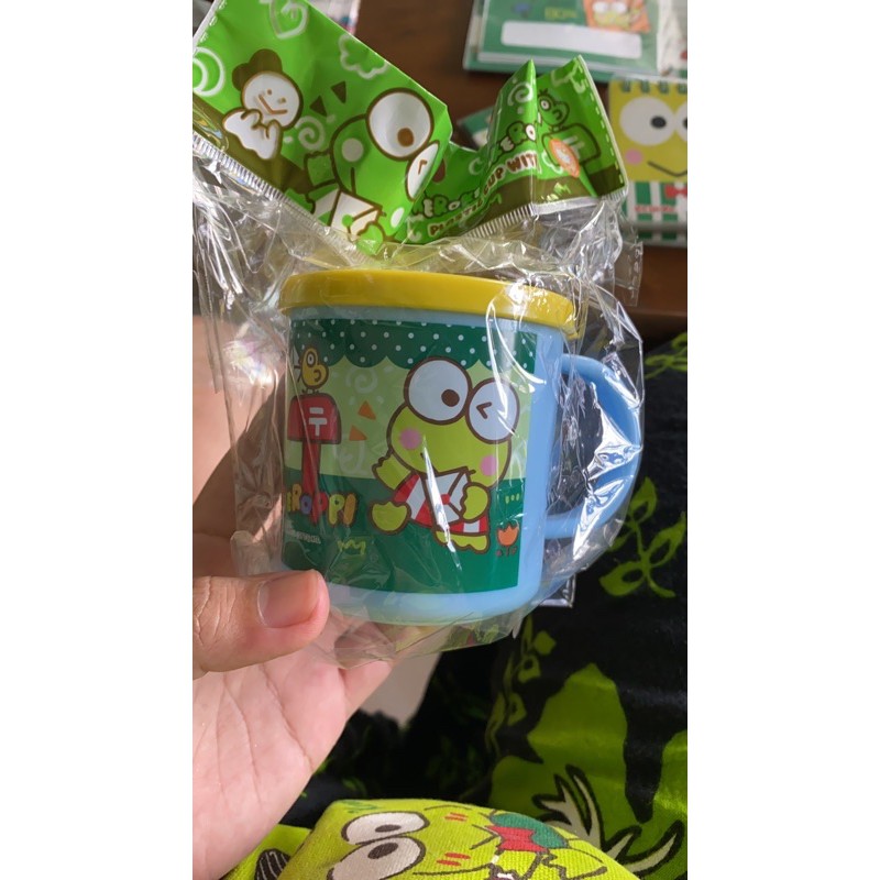 gelas plastik Keroppi