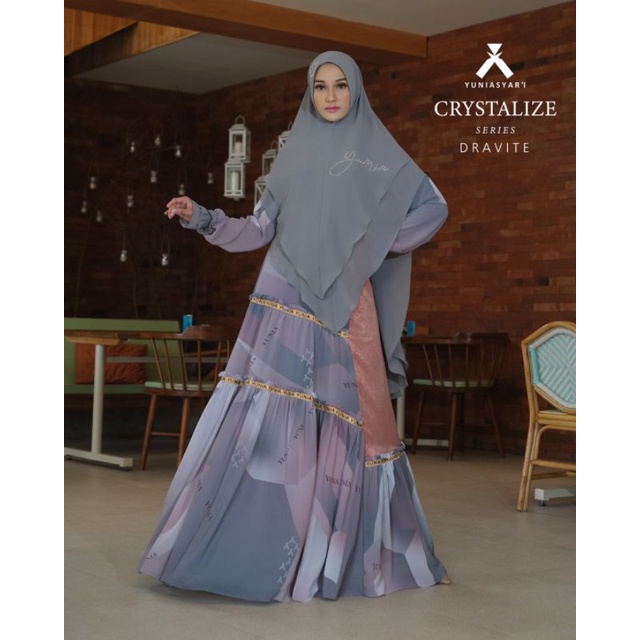 DRAVITE SERIES BY YUNIA SYAR'I
