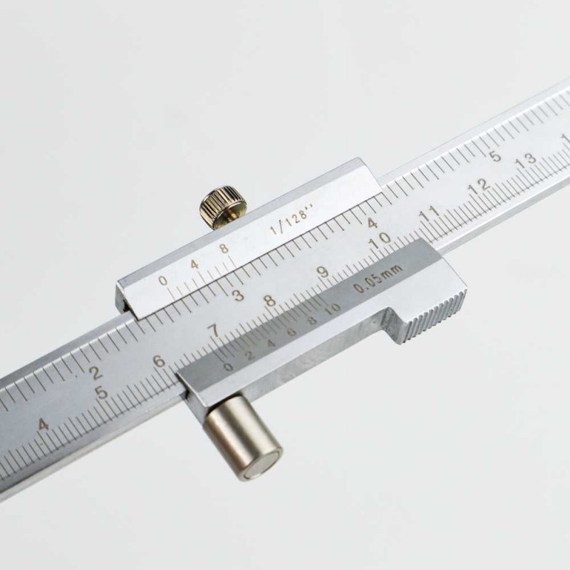 Jangka Sorong Vernier Caliper Micrometer 20 cm Akurasi 0.05mm