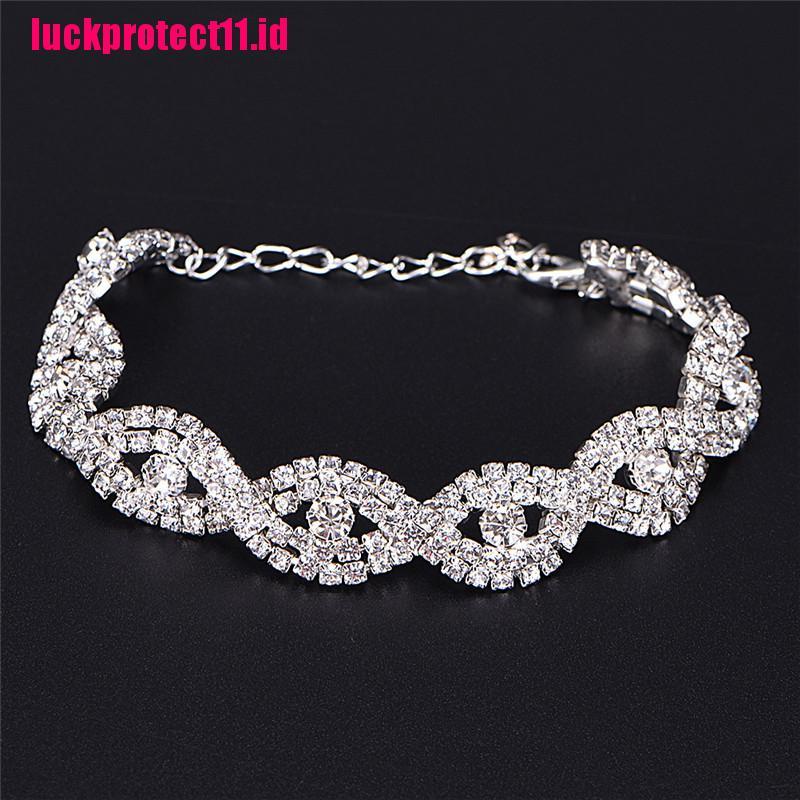 (LUCK) Gelang Tangan Desain Infinity Hias Kristal / Berlian Imitasi Gaya Austria / Elegan Untuk Wanita