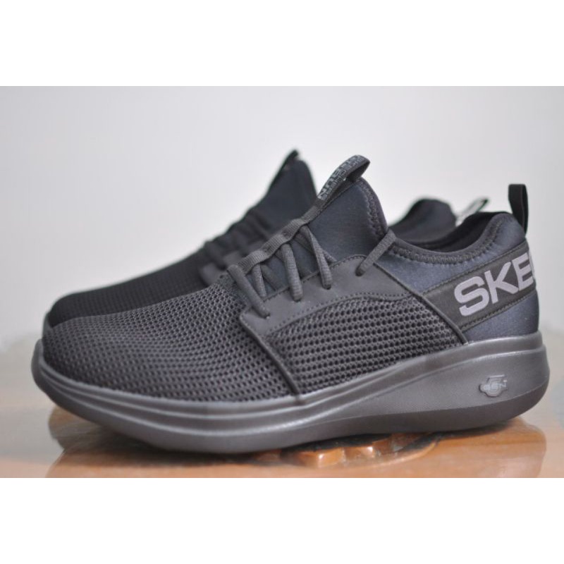 Skechers Go Run Fast-Valor