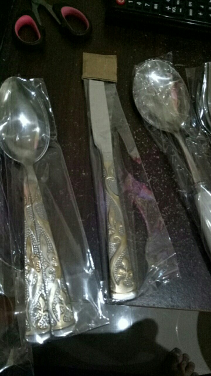 Roman - Pisau Makan Lis Emas Gold Dinner Knife Pisau Emas Pisau Roti