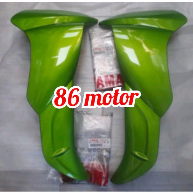 Sayap luar kanan kiri Yamaha Jupiter Z Burhan 2006-2009 original Hijau