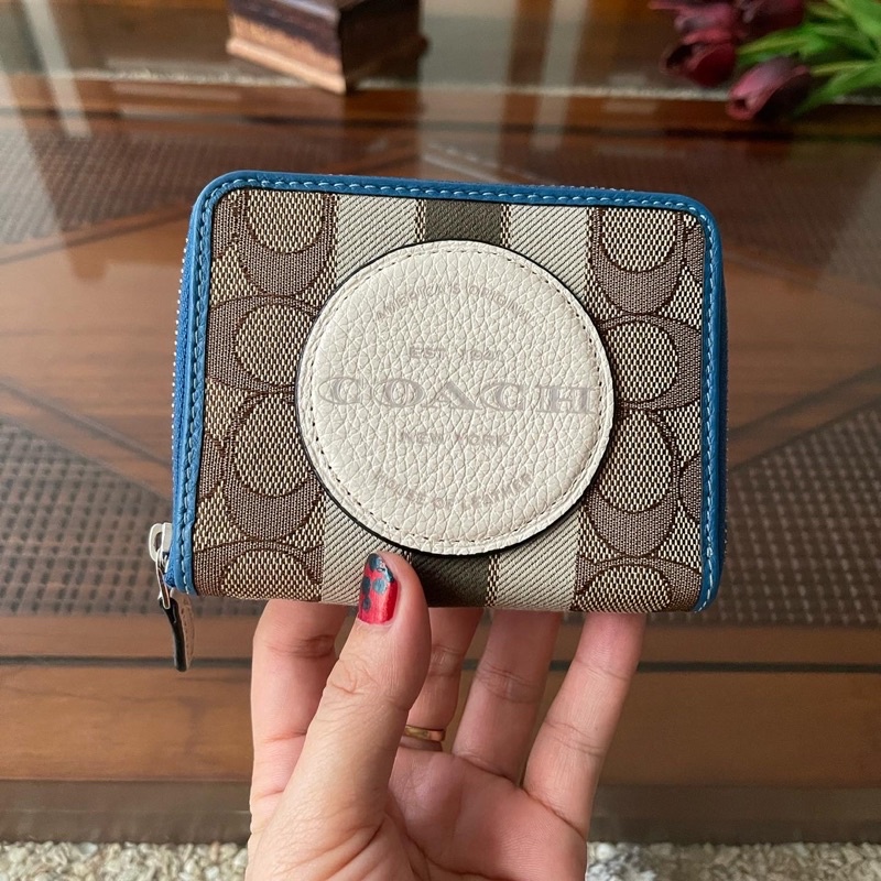 Coach Dempsey small Wallet Zipp