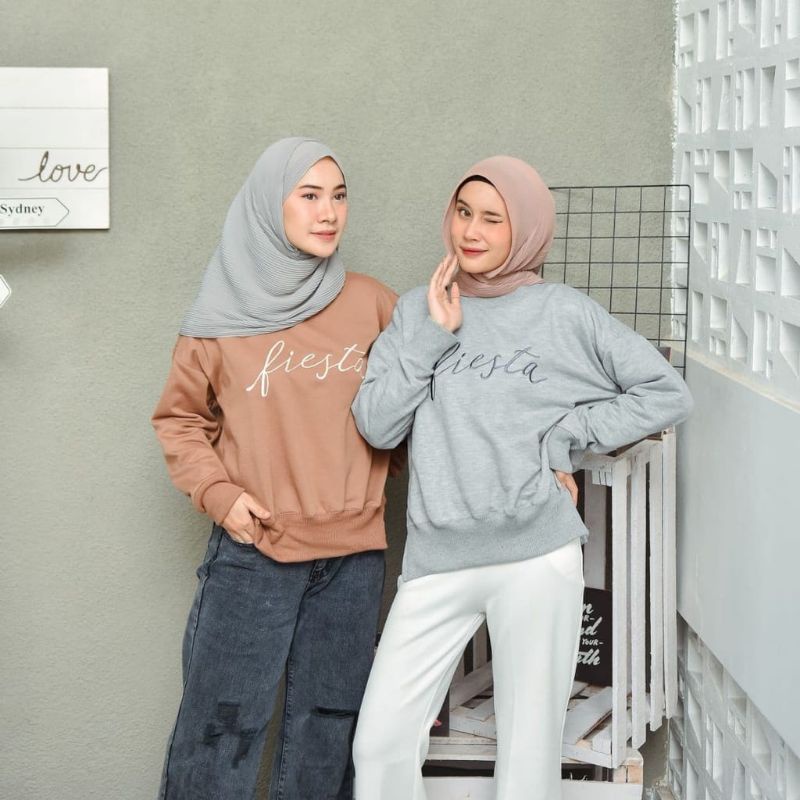 Fiesta sweater outerwear fashion remaja