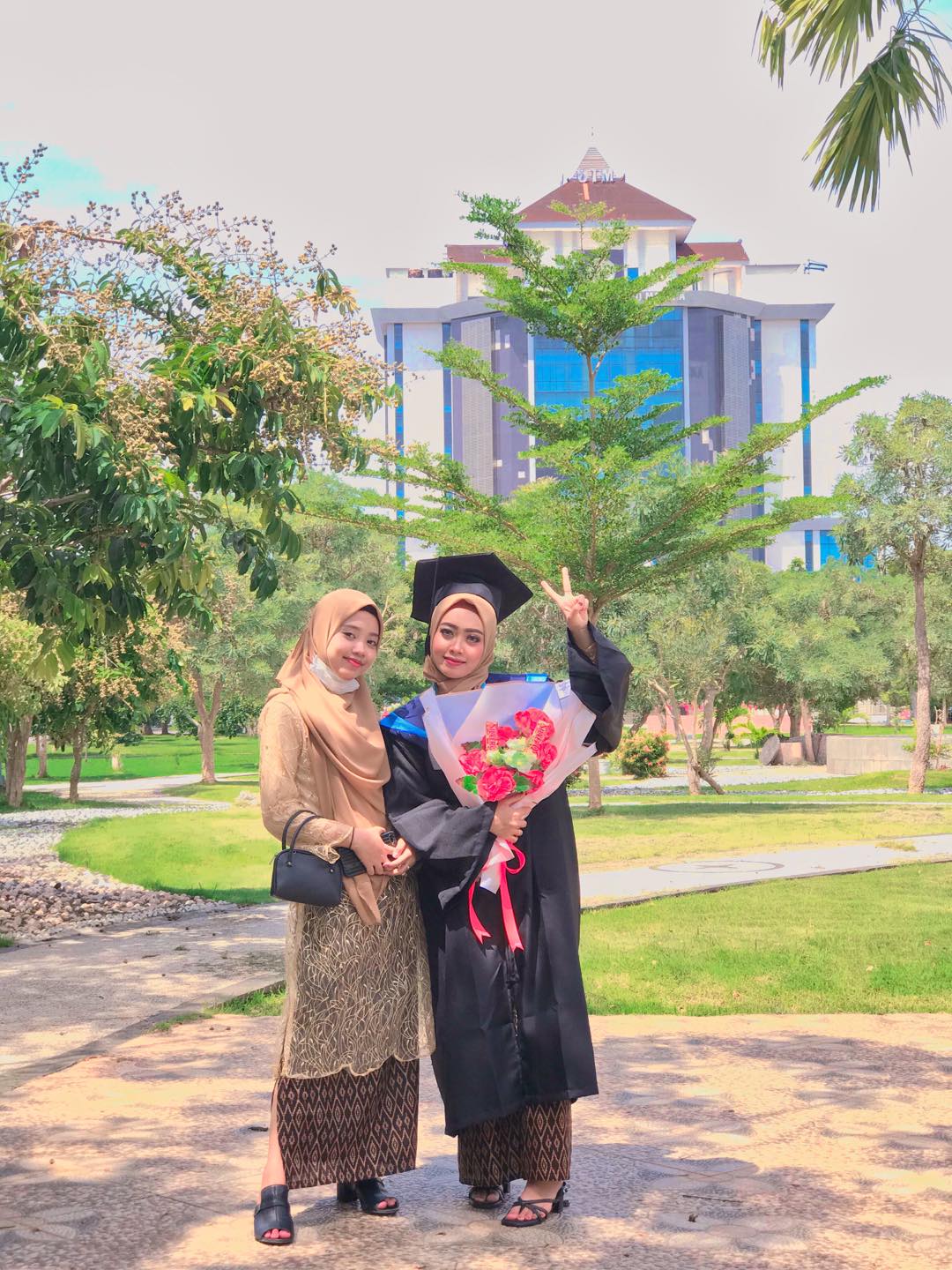 New Arrival - Batik Couple Allura Brukat Tille Mutiara Long Tunic