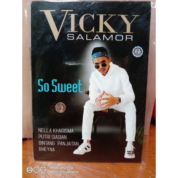 Kaset Vcd Original lagu ambon Vikky salamor (so sweet)