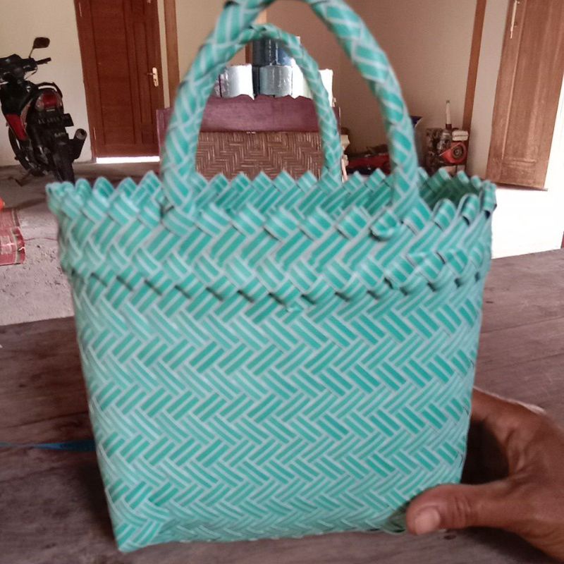 Tas anyaman ngawi Ukuran Xs