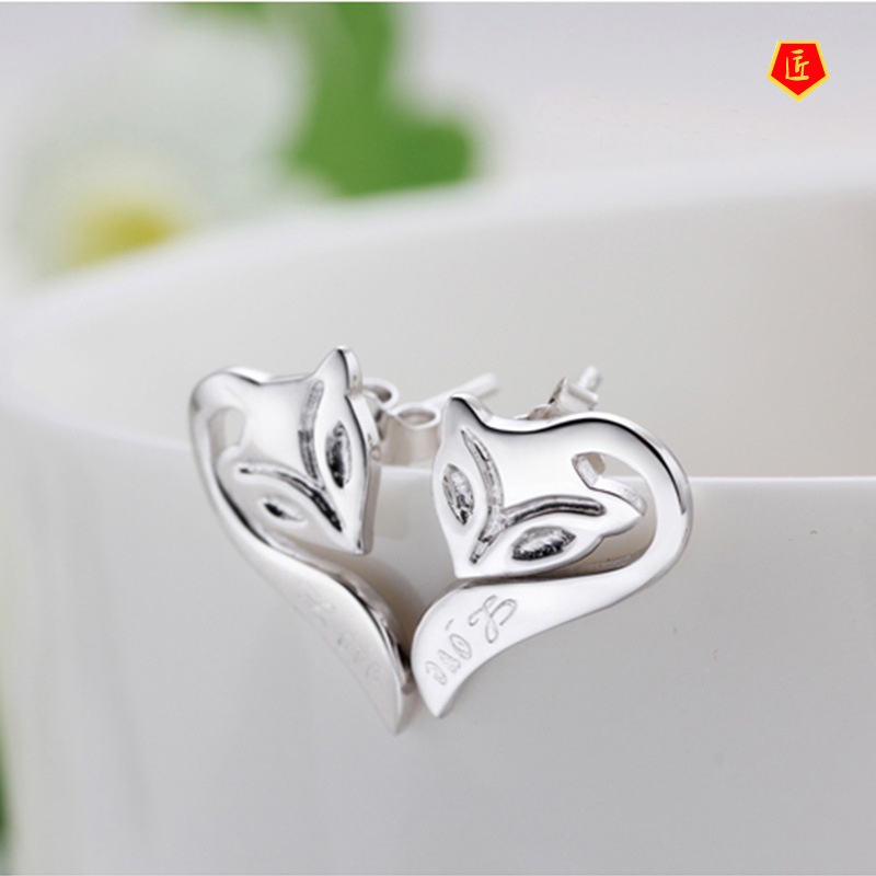 [Ready Stock]Fashion Elegant Silver Fox Stud Earrings