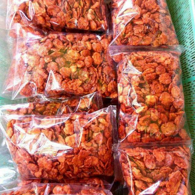 

Emping pedas manis, pedas nya standar, harga perkilo 57.000