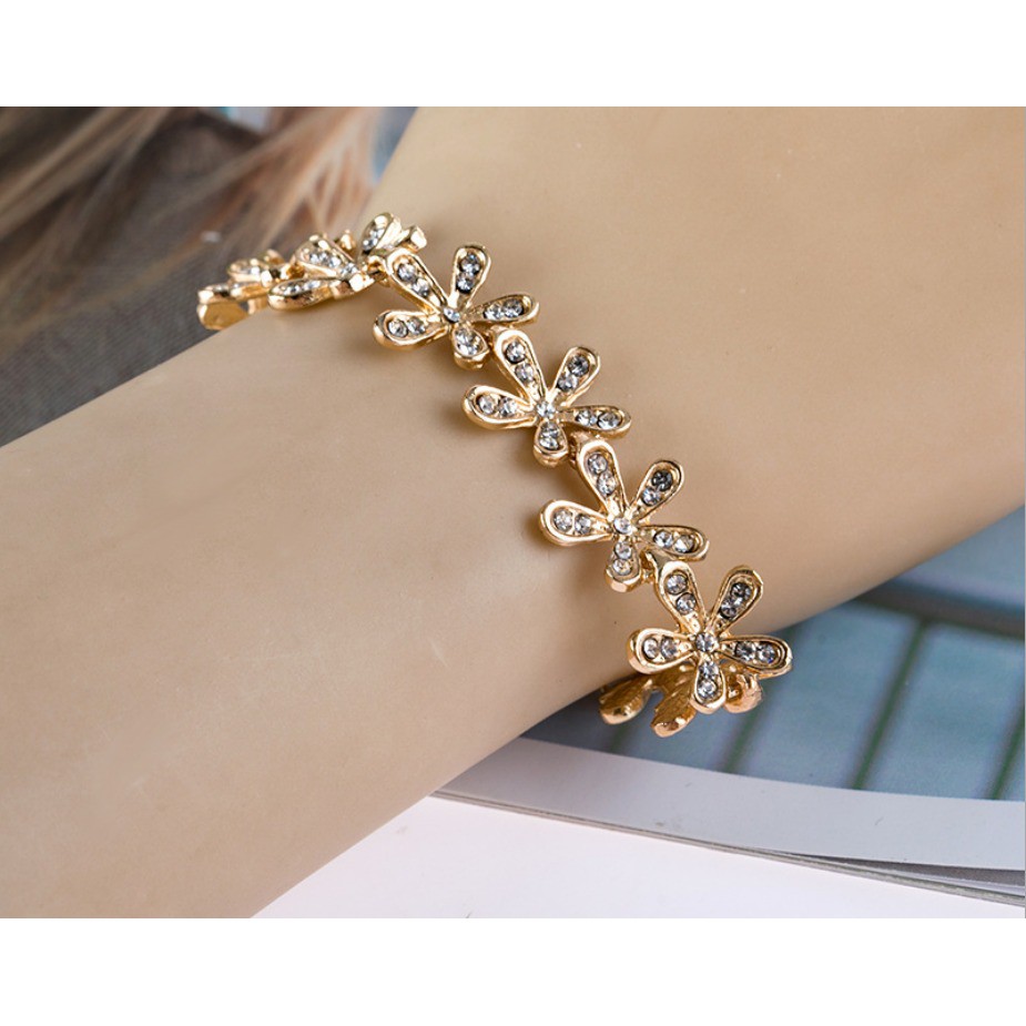 Grosir - G551 Gelang Vintage Motif Snowflake / Hiasan Kristal Berlian Wanita / Gelang Bangle