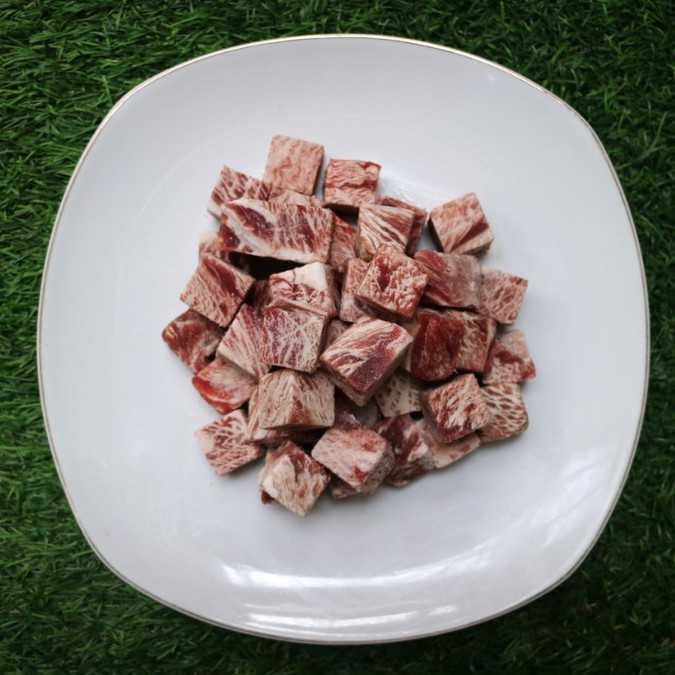 Wagyu Meltique Saikoro Beef Cube 1kg | GLORY FARM