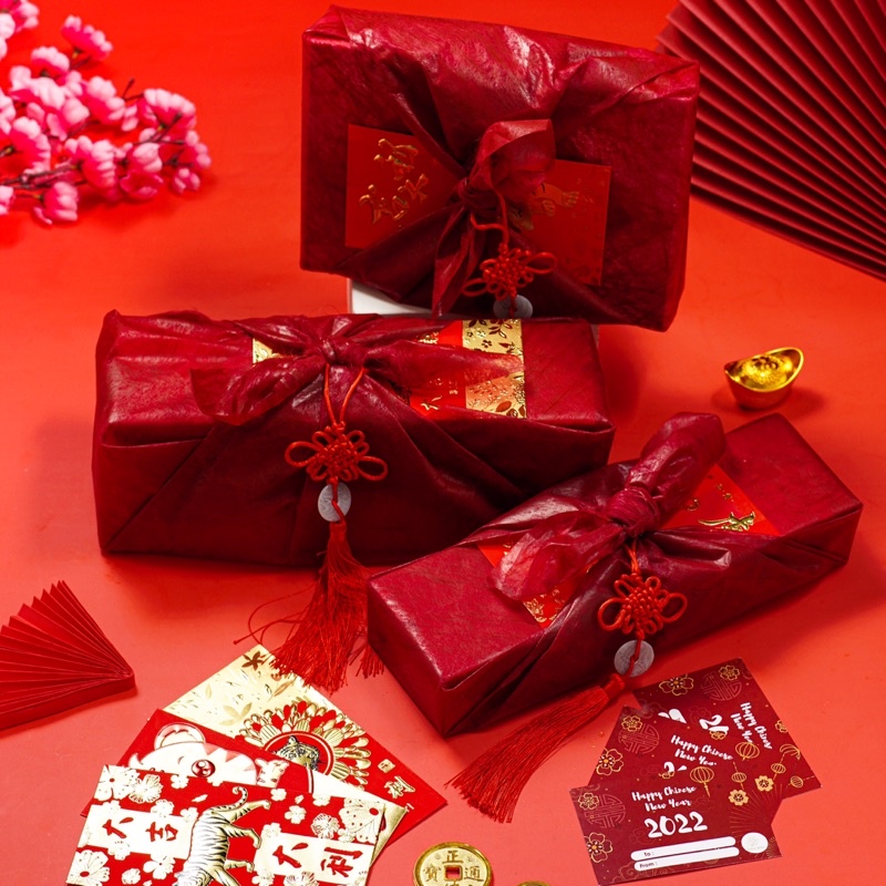 Hampers Imlek Wrap / Kaos Edisi Imlek Macan 2022