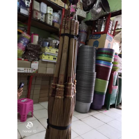 SAPU LIDI GAGANG BAMBU JUMBO/ SAPU LIDI TAMAN /SAPU LIDI GAGANG BAMBU