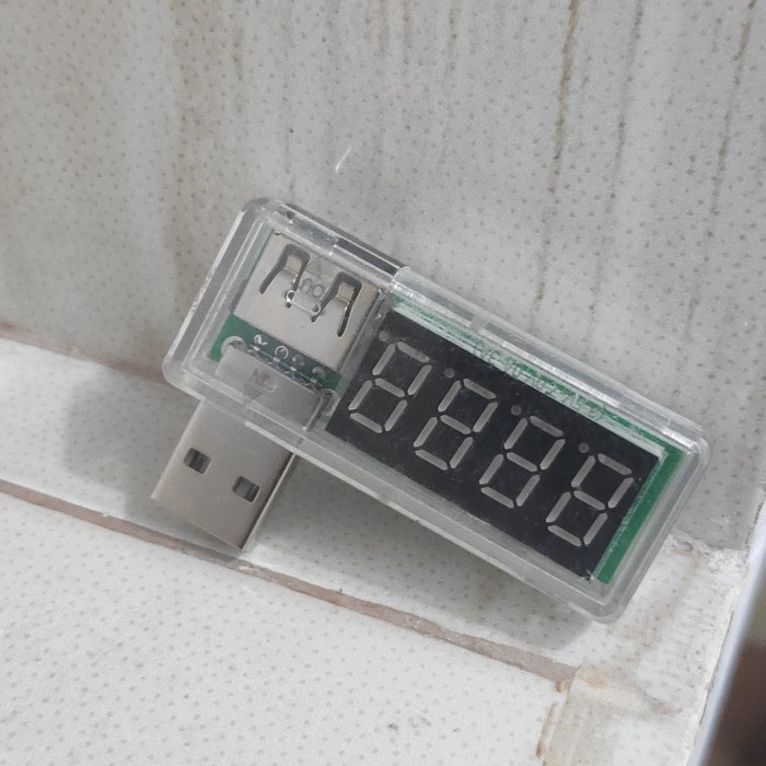usb doctor tester Voltmeter Amperemeter USB Doctor Charger Analisa Cas - transparan