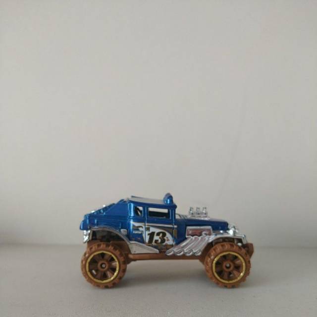 Hotwhells BAJA BONE SHAKER (loose)