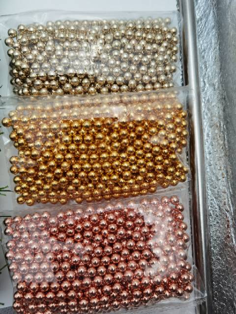 MUTIARA TINDIK VERSI WARNA CHROME. UKURAN 6 MM DAN 8 MM ECERAN PER 50 GRAM KUALITAS AAa