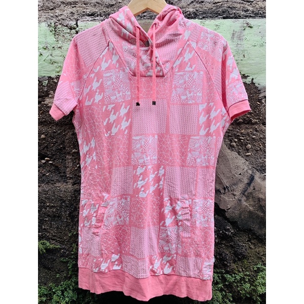 Hoodie Lengan Pendek