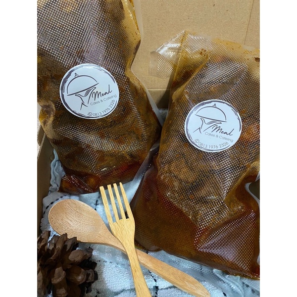 

Rendang Daging Sapi asli Padang Panjang