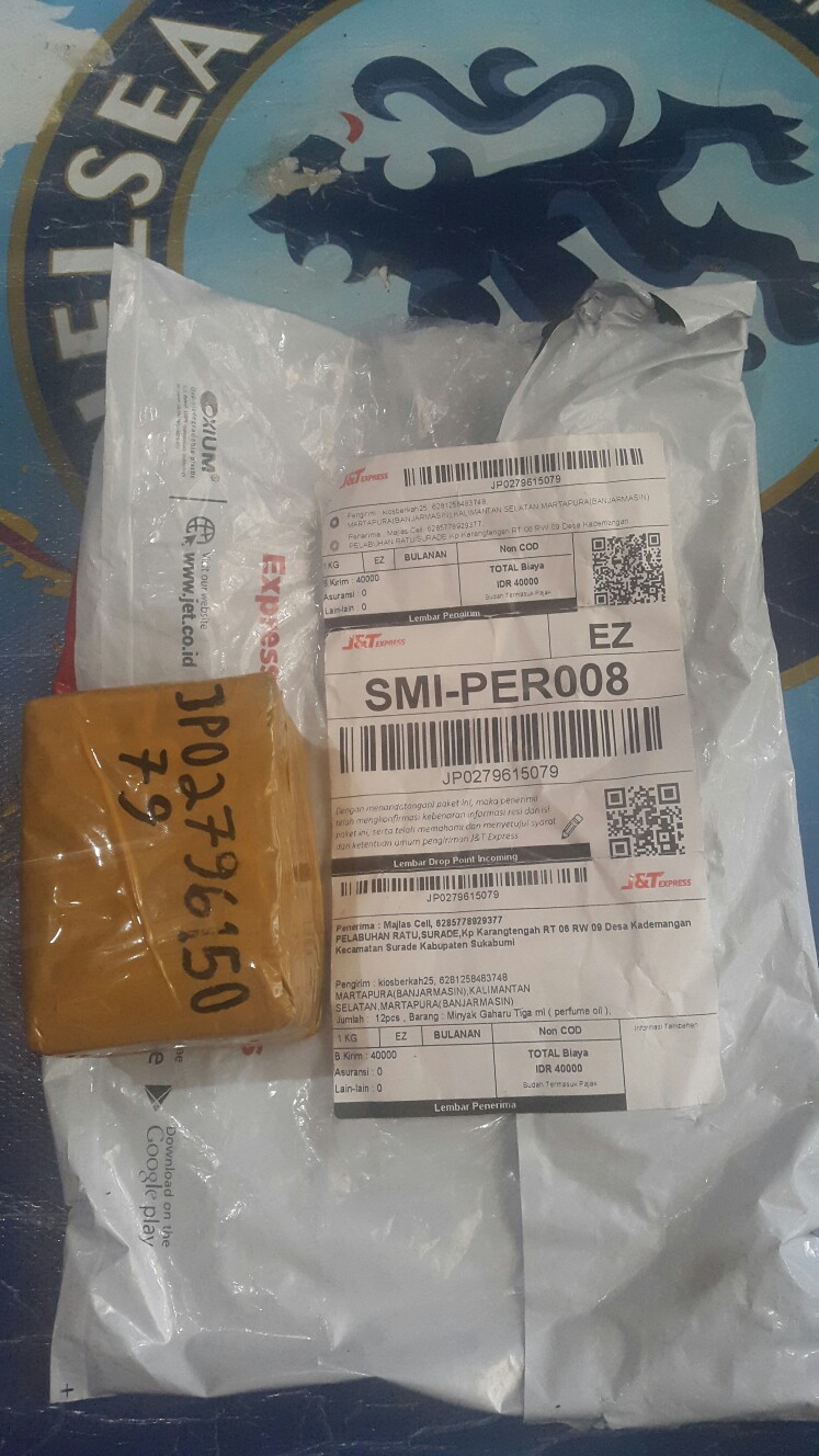 Minyak Gaharu Tiga Ml ( Perfume Oil )