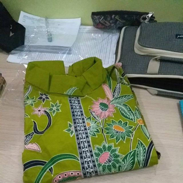 Tunik Batik Unggul Jaya Gempi Lily Hijau