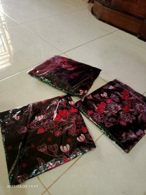 Couple Copel Batik Set Keluarga Seragam Baju Keluarga Terbaru Anak Ibu Dan Ayah, Motif Sakura Merah