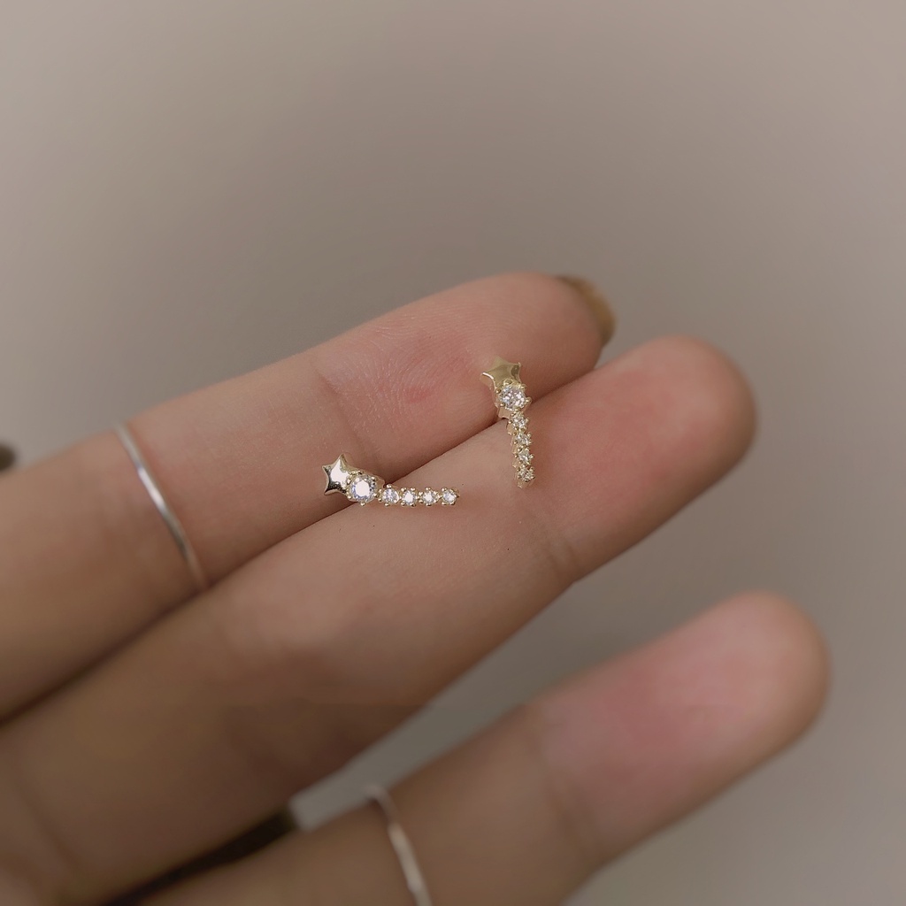 Anting Tusuk Silver S925 Desain Meteor Bintang Hias Kristal Berlian Untuk Wanita