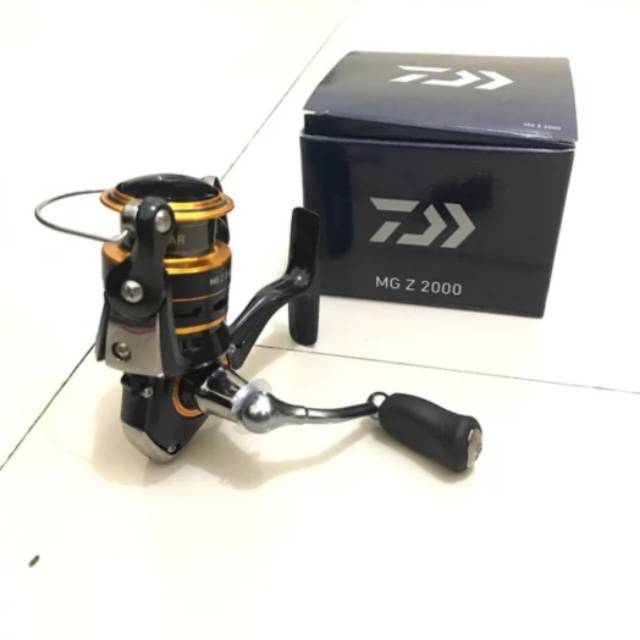 Reel Daiwa MG Z 2000