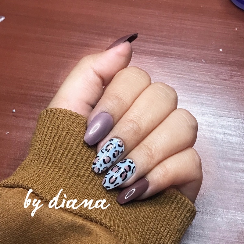 kuku palsu motif leopard / macan nude coklat fake nails
