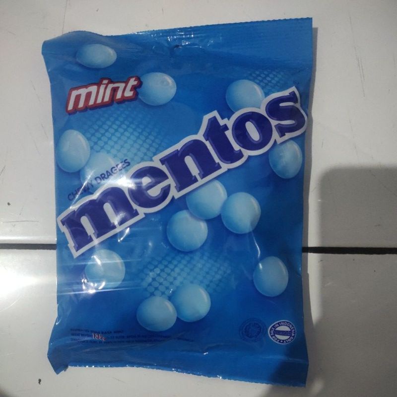 

MENTOS PERMEN GULA RASA MINT 50BUTIR (135GR)