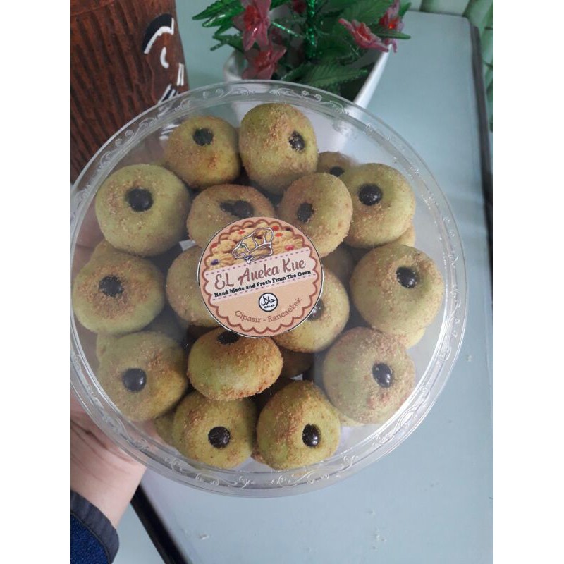 

ANEKA KUE LEBARAN JANDA GENDIT!!!