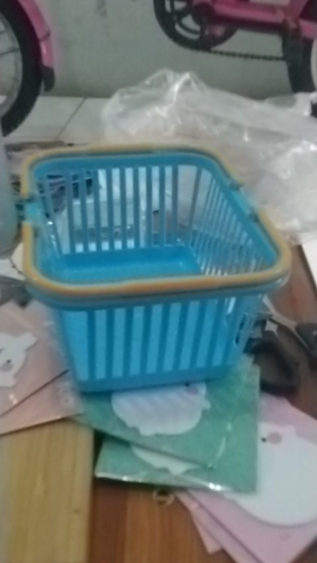 Batamgrosir.id | Tempat Peralatan Mandi - Keranjang Sabun Mandi - Keranjang Serbaguna Hawaii 5611