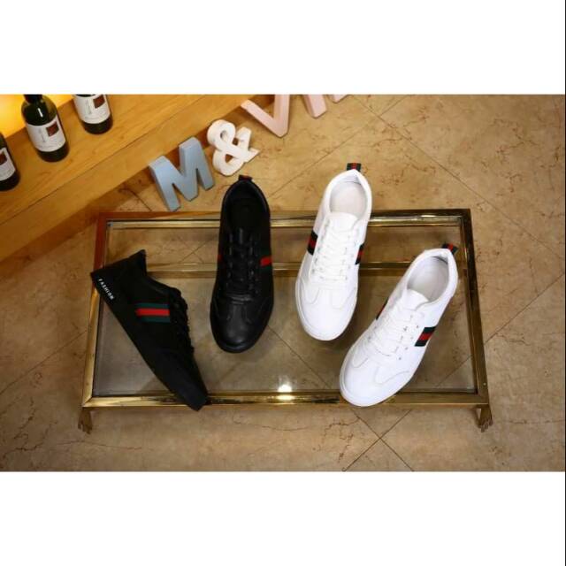 gucci sneakers strap