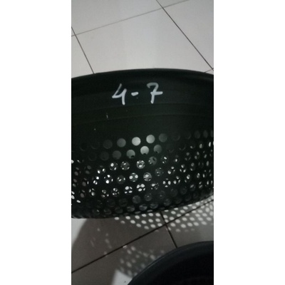 paket pembenihan ( 1-2 smpai 5-7) ember sortir lele / bak sortir lele/ seritan lele / sortiran lele