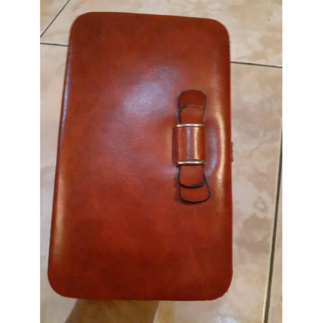 DOMPET  Preloved