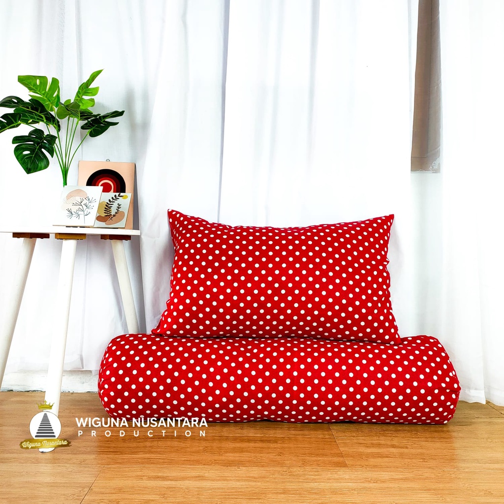 Satu Set Bantal dan Guling POLKADOT