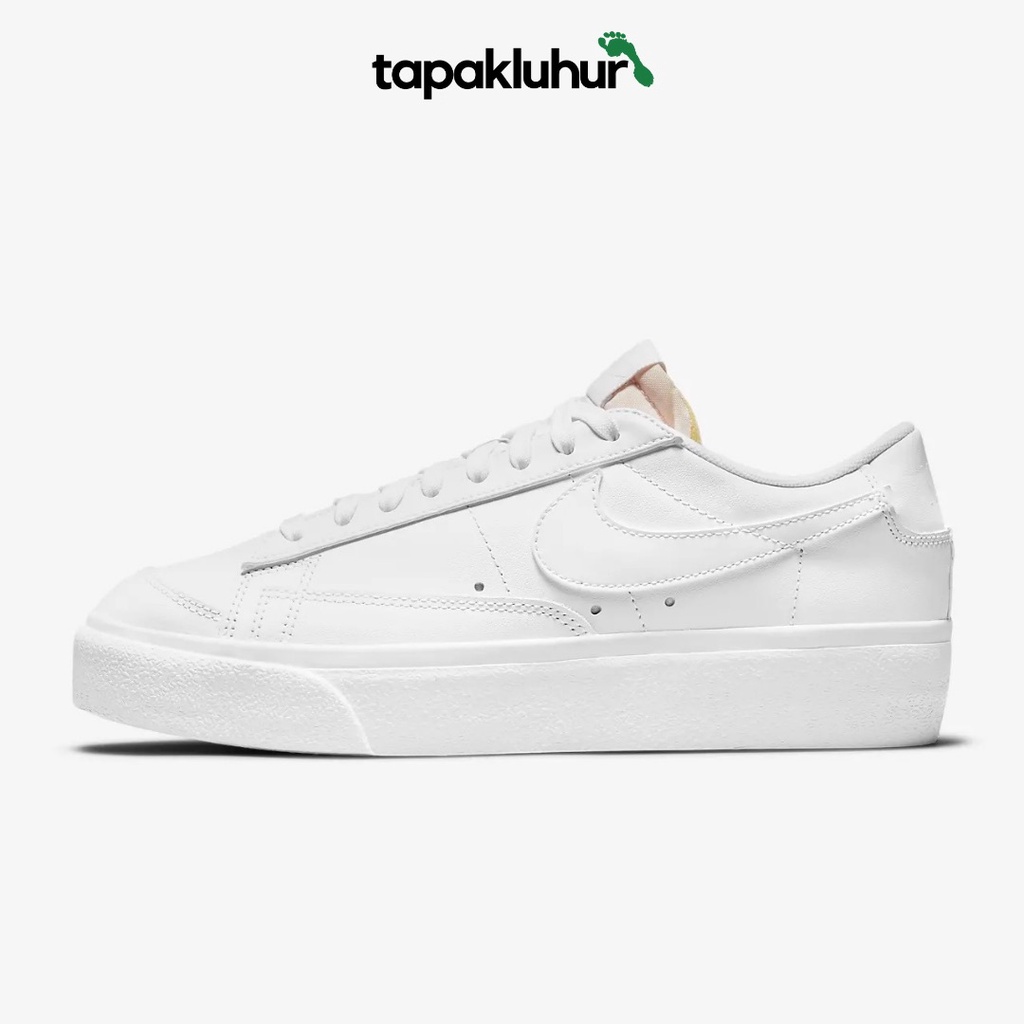 NIKE WOMENS BLAZER LOW 77 PLATFORM TRIPLE WHITE ORIGINAL