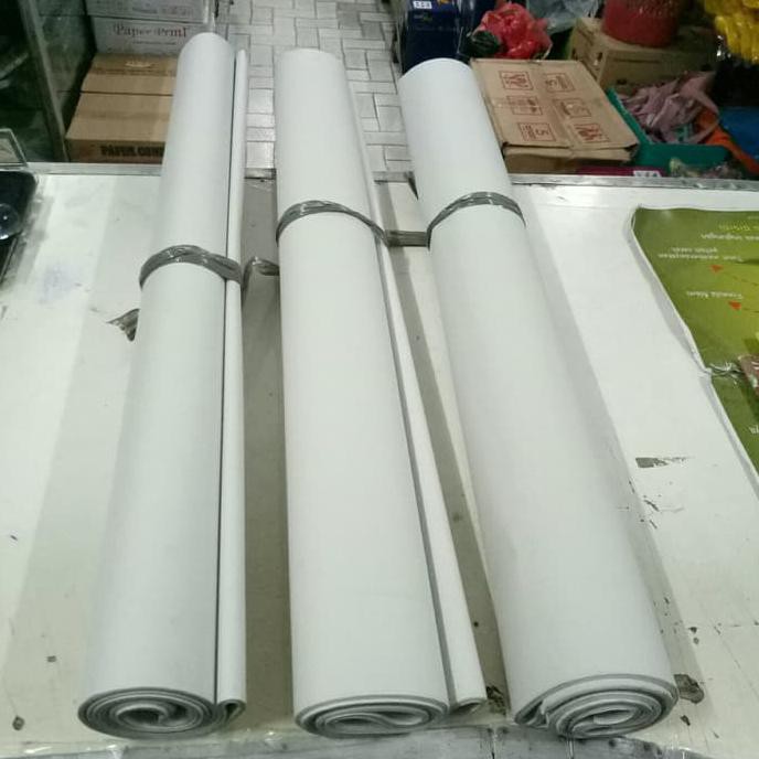 

Kertas Flipchart Koran Buram Plano 61 x 86 CM