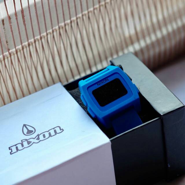 NIXON DIGITAL KOTAK LED RUBBER SPORT JAM TANGAN SQUARE PRIA WANITA