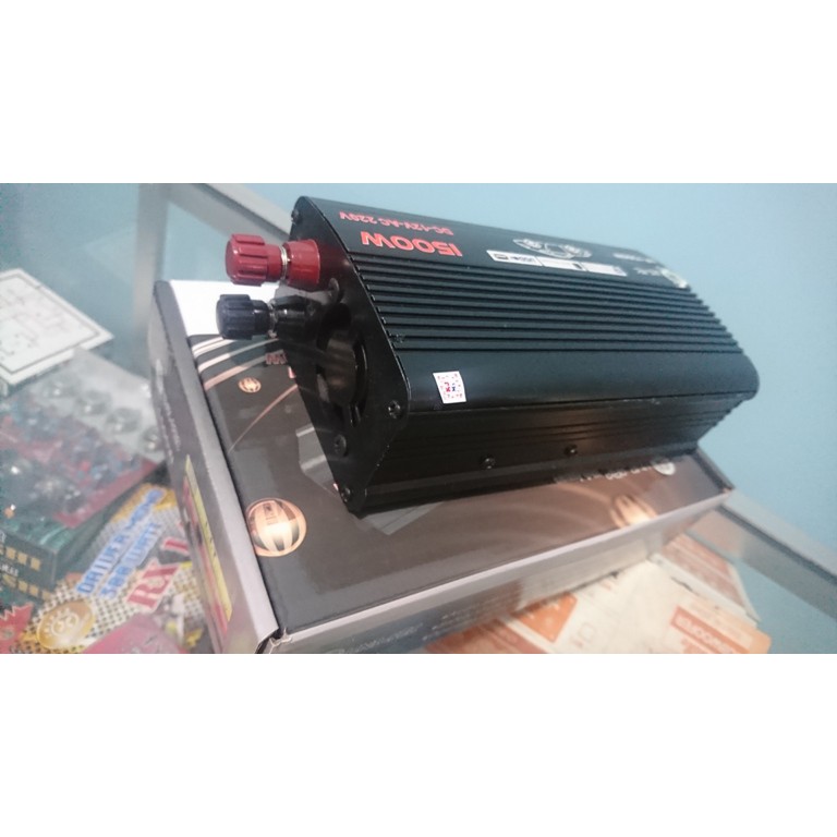 Inverter Perubah Arus Dc(aki)to Ac(rumah) 1500 W UNI PEC MURAH