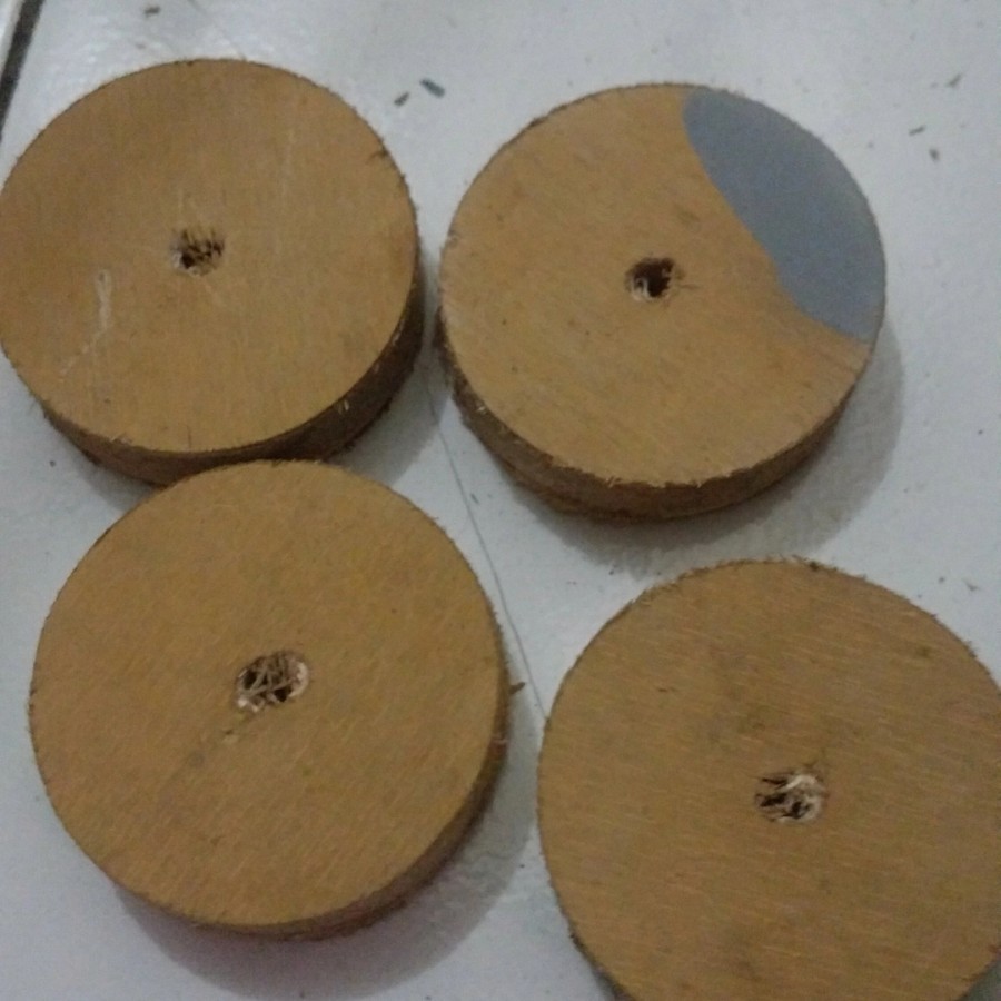 Roda Kayu Bubutan Keping Kayu bulat Dimeter 5 cm tebal ,1 cm DIY Murah