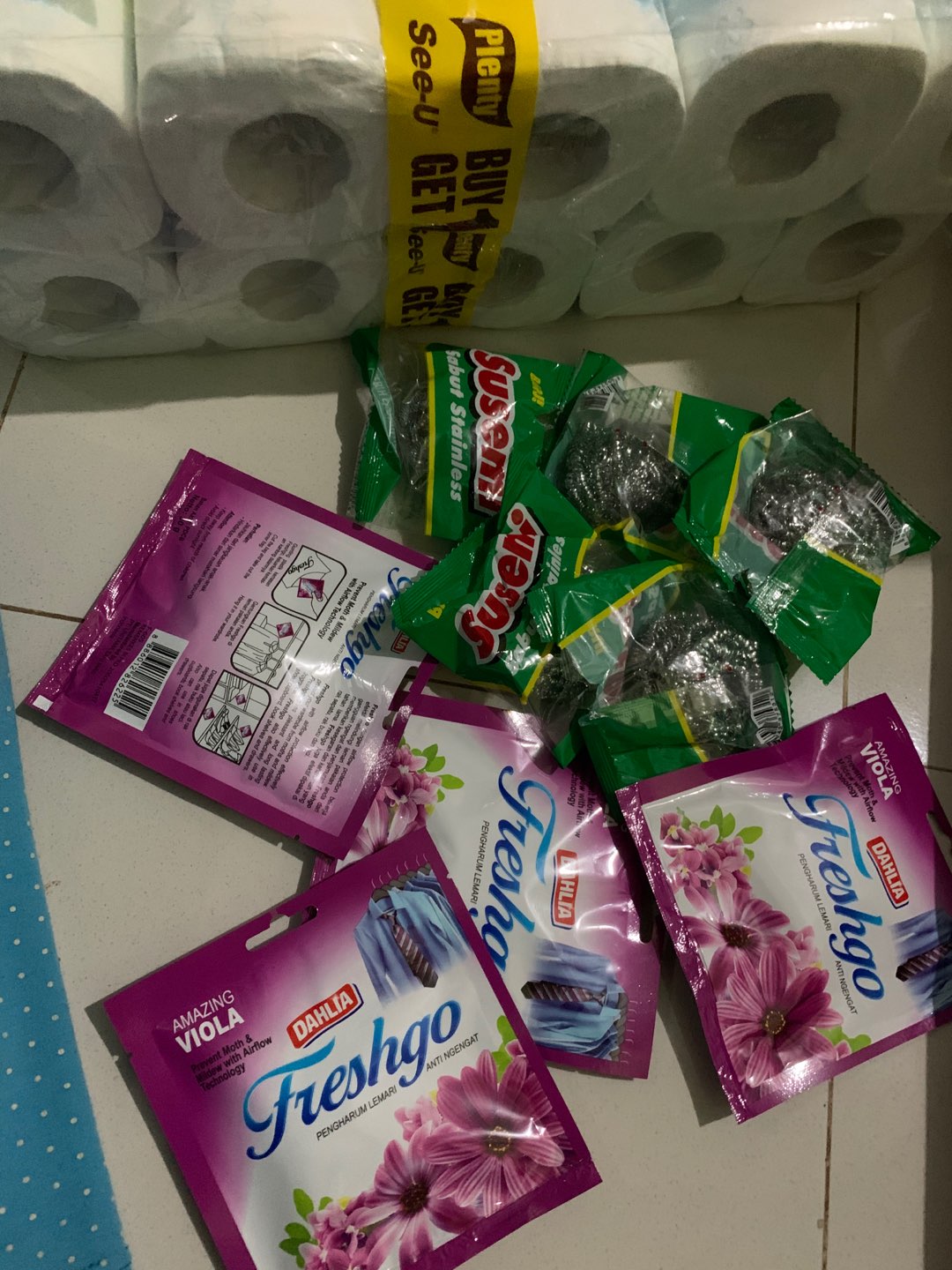 Plenty Bathroom Rolls Tissue Makro Mikro Flower [10 Roll/2 Ply] - Buy 1 Get 1