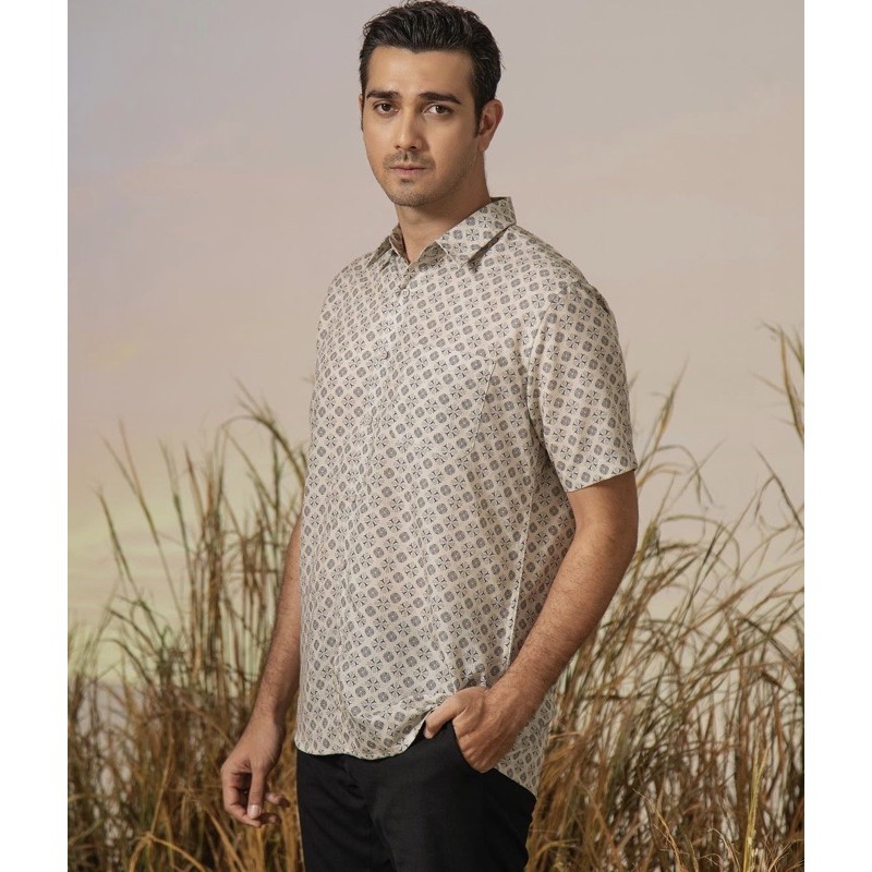 Damask tshirt heaven lights