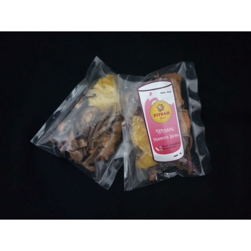 

Wedang Mahkota Dewa. {wedang herbal tradisional}