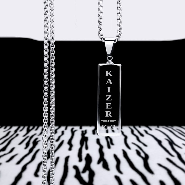 Sig Kaizer Kalung Cowok Stainless Steel Pria Pendant Kristal Keren